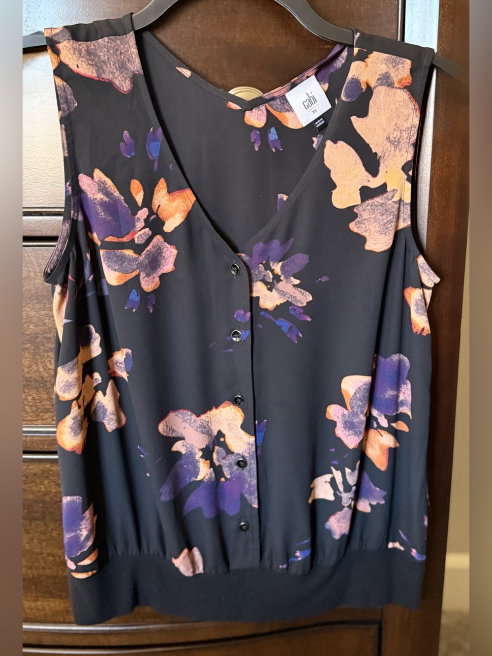 Cabi sleeveless pullover